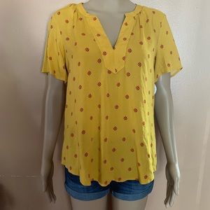 Old Navy top